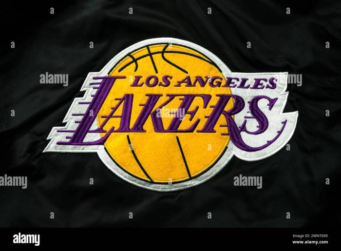 Los angeles lakers logo Banque de photographies et d’images à haute ... How to name my iphone